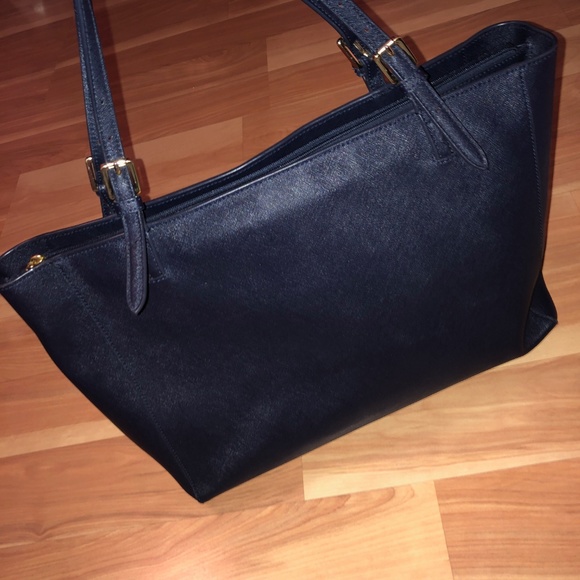 Tory Burch Tote Navy - Picture 5 of 7